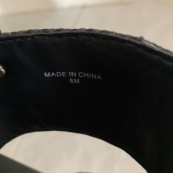 Banana Republic leather Woven Double Strap Sandal - Picture 8 of 10